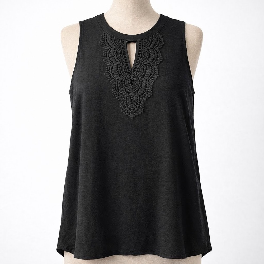 Whimsigoth Crochet Lace Keyhole Tank Sz M Black Romantic Fairy Grunge Sleeveless